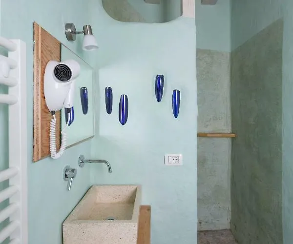 Bed and Breakfast Sempreverde Atelier 4*
